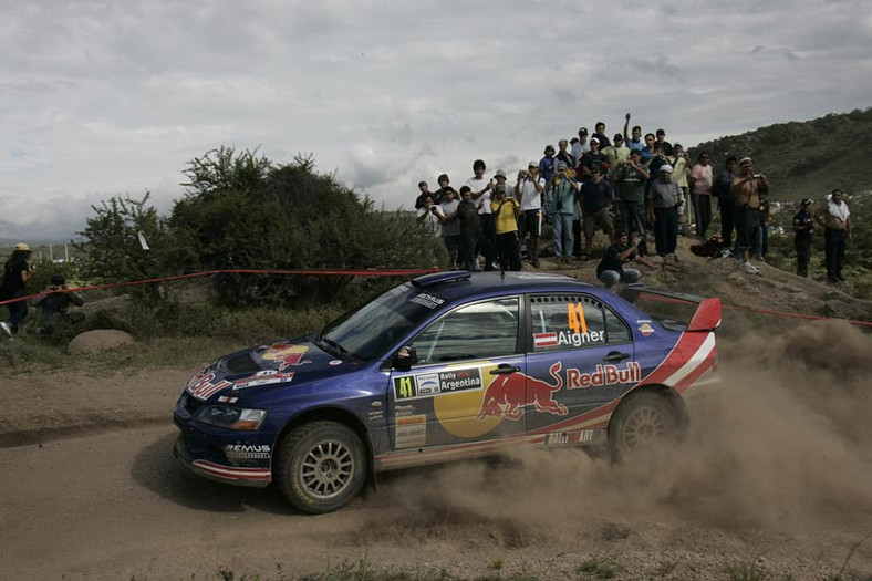 Rajd Argentyny 2008: Loeb zdecydowanym liderem (I. etap)