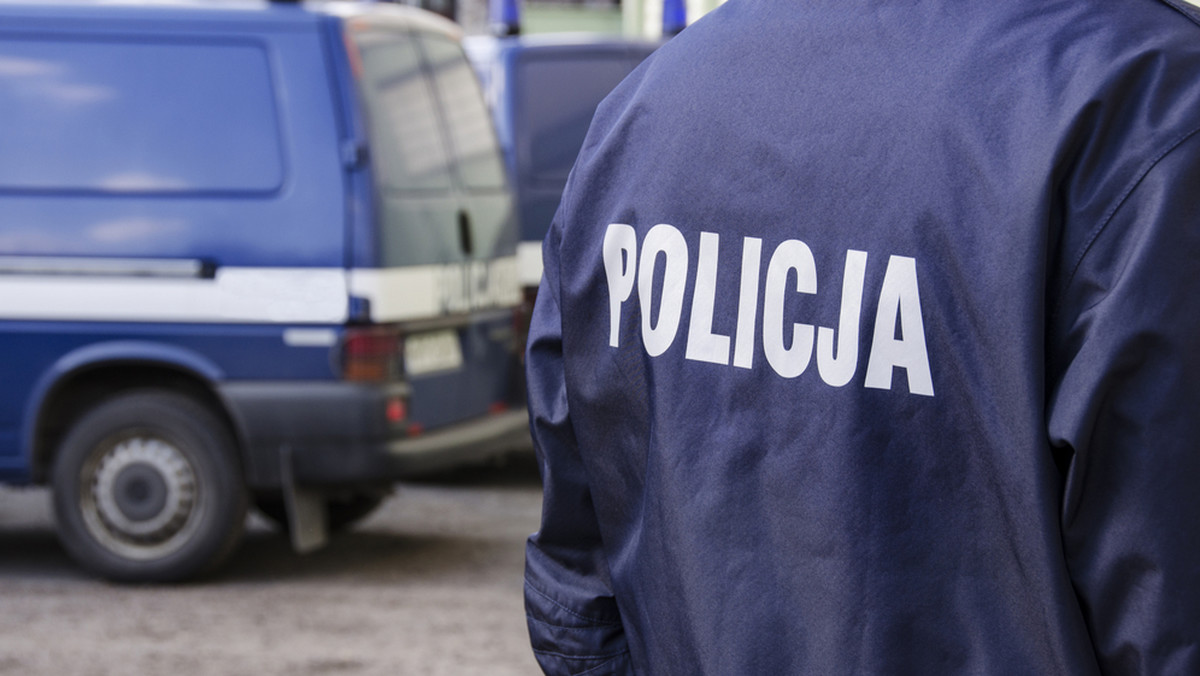Elbląscy policjanci zatrzymali poszukiwanego od pół roku przestępcę. Podjął nieudaną próbę ucieczki do Holandii.