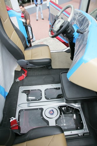 Serce potwora możesz zobaczyć przez szybę w podłodze