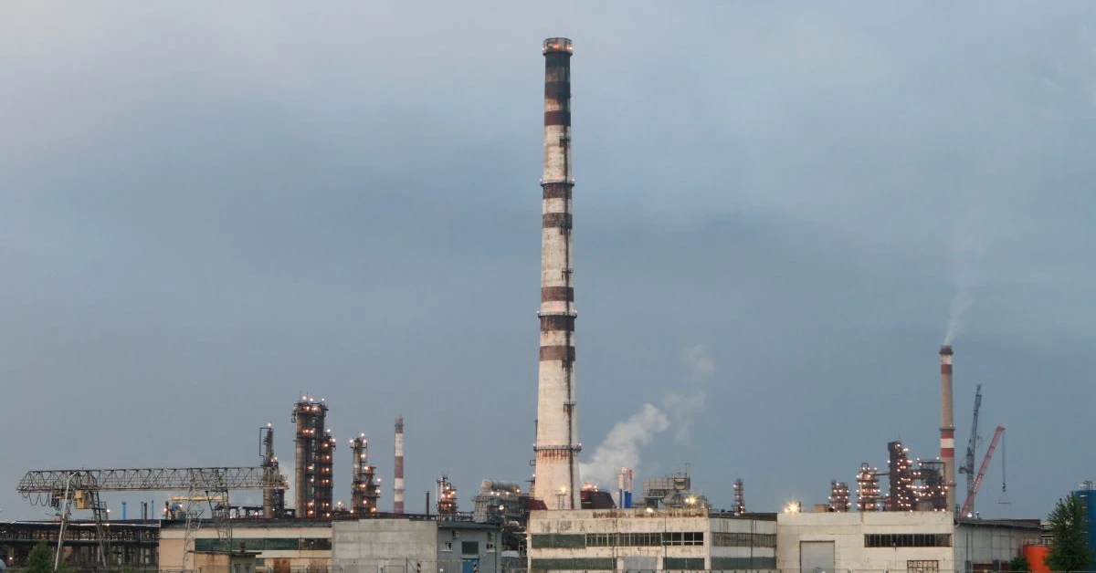 Eksplozja cystern Orlenu na Litwie. Wilno ostrzega przed zanieczyszczeniem