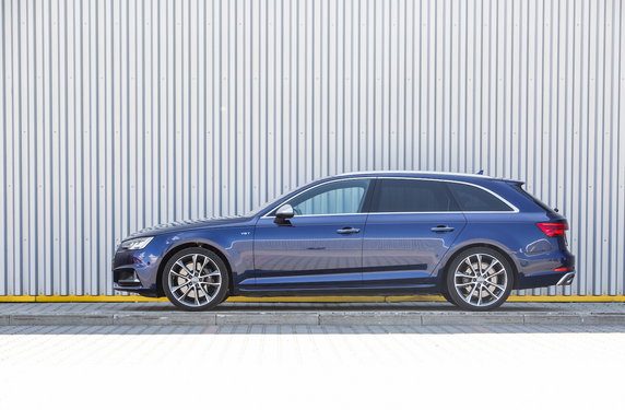 Audi A4 Avant - gwarancja perforacyjna 12 lat, ocena 4 gwiazdki