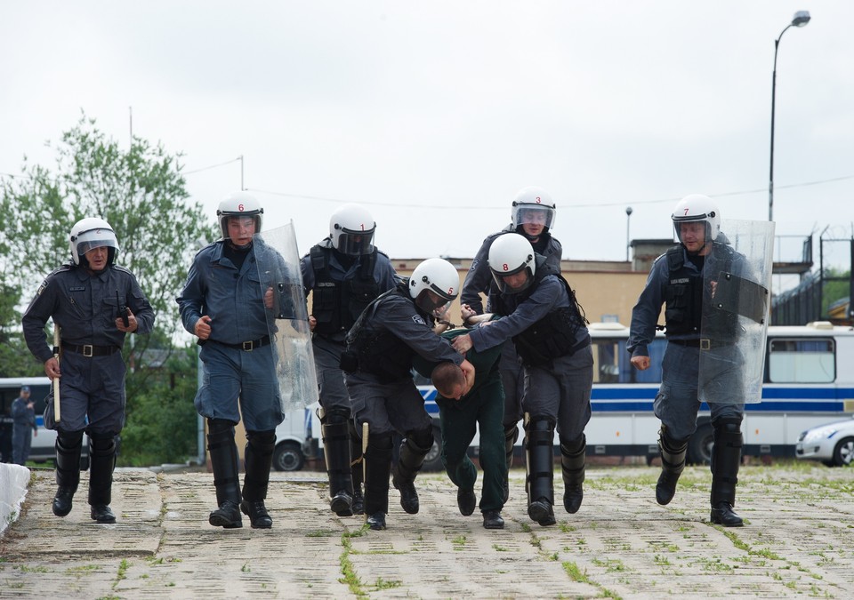 Bunt więźniów w czasie pożaru