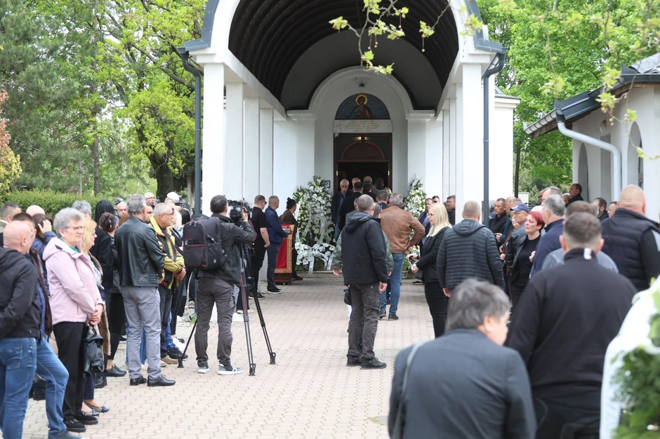 Sahrana Saše Katančića Novo Groblje