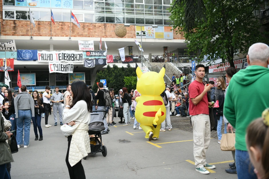 rts studenti blokada takovska ulica