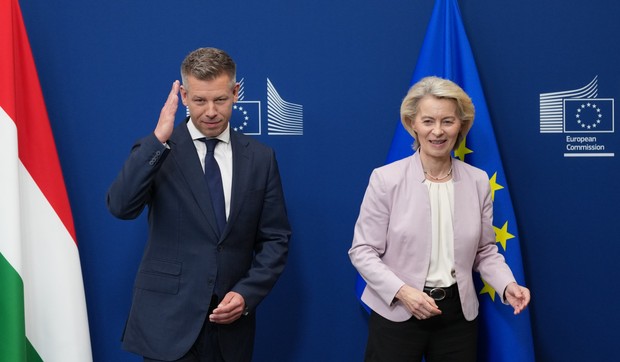 Peter Mađar i Ursula fon der Lajen u Briselu