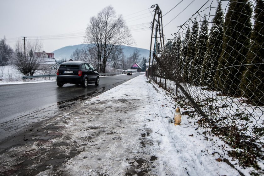 Tragiczna śmierć trzyosobowej rodziny w Świdniku. Jest decyzja prokuratury