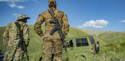 Atak Azerbejdżanu na Armenię. Porównanie sił militarnych obu państw 