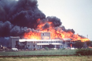 Explosion at Branch Davidian Compound