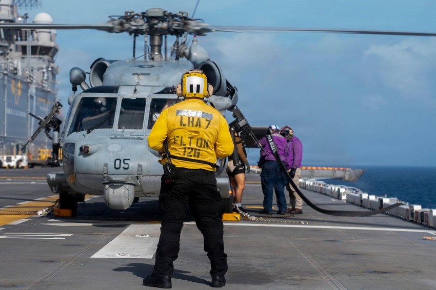 Amfibijski brod "Tripoli" klase "Amerika"