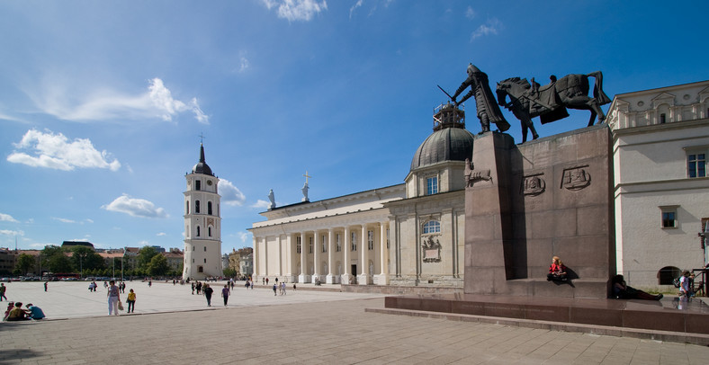 Plac Katedralny i pomnik księcia Giedymina, Wilno