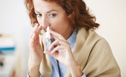 Laryngolog: W okresie pandemii warto wzmacniać barierę ochronną nosa