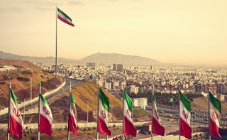 Pożar w więzieniu w Teheranie: Wzrosła liczba ofiar