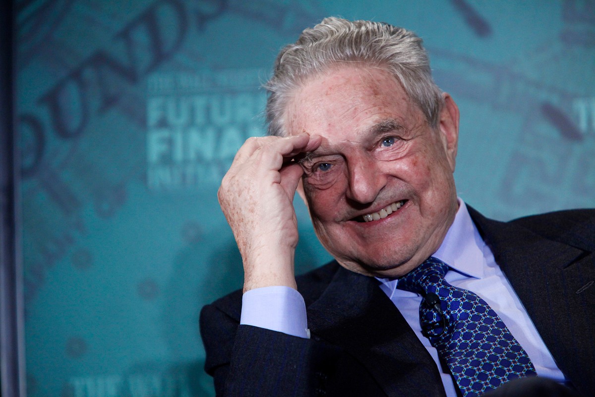 Miliarder George Soros, założyciel i prezes Soros Fund Management LLC, przemawia w trakcie konferencji Wall Street Journal Global Finance w Horsham.
