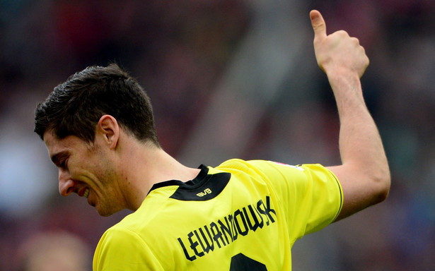Liga niemiecka: Cudowny gol Roberta Lewandowskiego. WIDEO