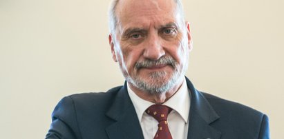 Co Macierewicz mówi o Kaczyńskim znajomym? Bardzo brzydkie rzeczy!