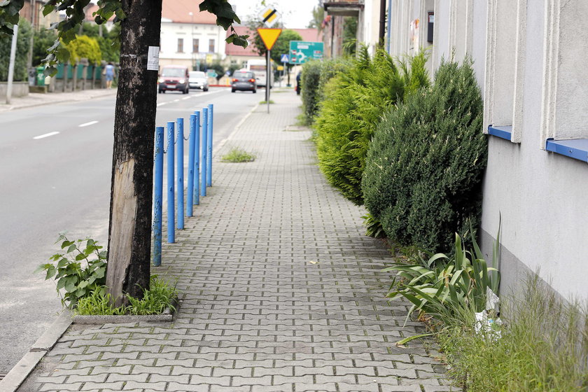 Poderżnął gardło koleżance, bo go nie chciała