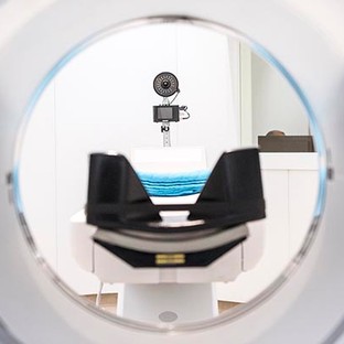 Apósom holnap megy PET CT-re, meddig nem érintkezhet kisgyerekkel? Az orvos válaszol