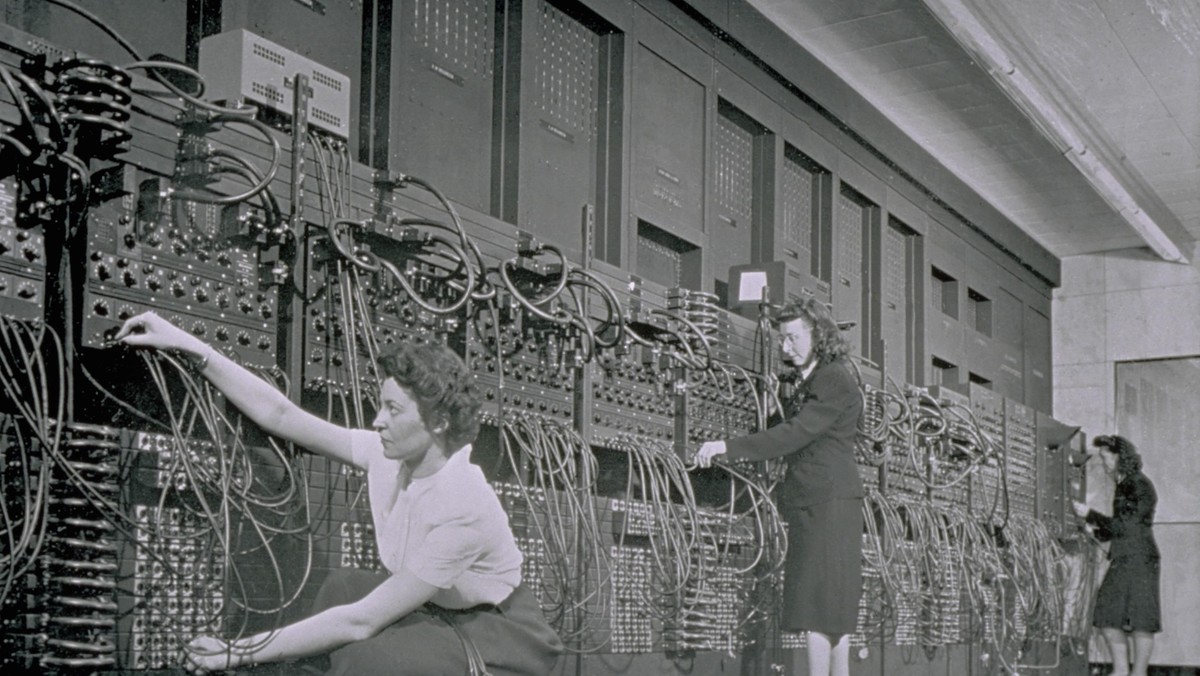 Operating ENIAC Computer