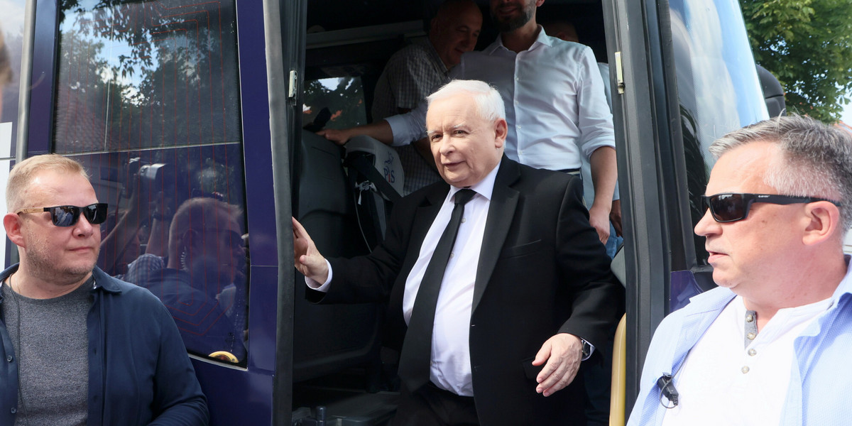 Jarosław Kaczyński zapowiada objazd po kraju w najbliższy weekend.