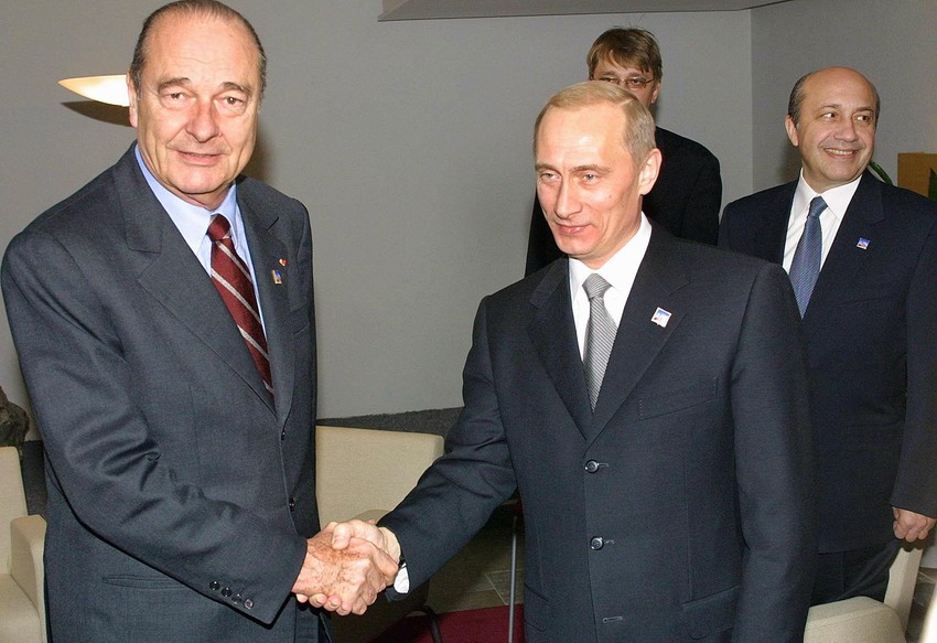 2001. sa tadašnjim francuskim predsednikom Žakom Širakom