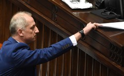 Platforma oskarża: To jest wojna PiS-u z państwem prawa