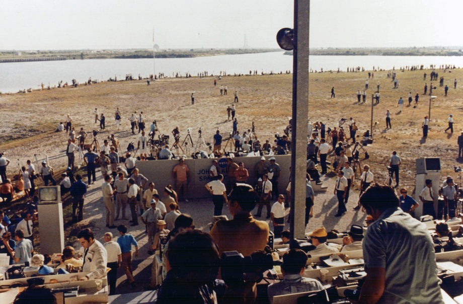 Ponad 3000 przedstawicieli mediów informacyjnych przygotowujących się do relacji startu Apollo 11.