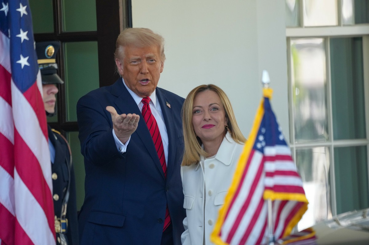Giorgia Meloni ocenia sytuację USA-UE jako "niedojrzałą" do rozmów o cłach
