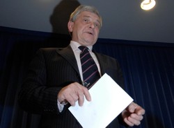 "Publiczna chłosta Ziobry dla higieny w partii"