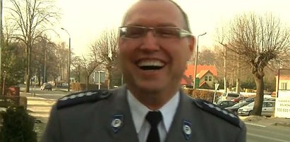 Co za przejęzyczenie! Policjant zwijał się ze śmiechu, gdy....