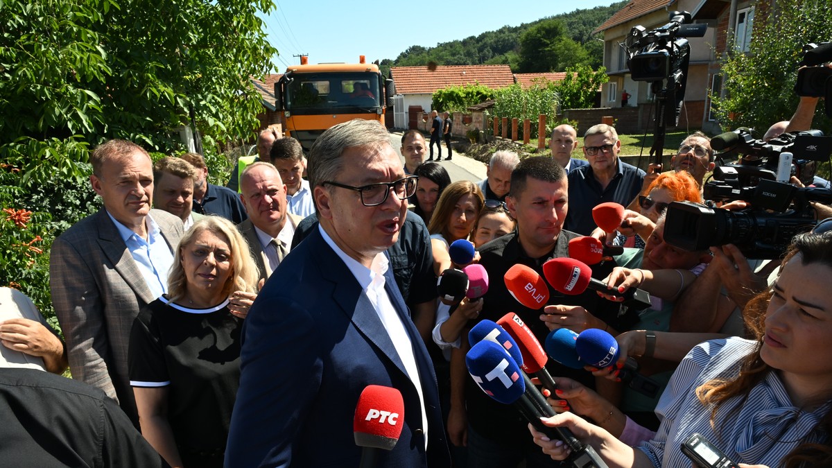 Vučič 