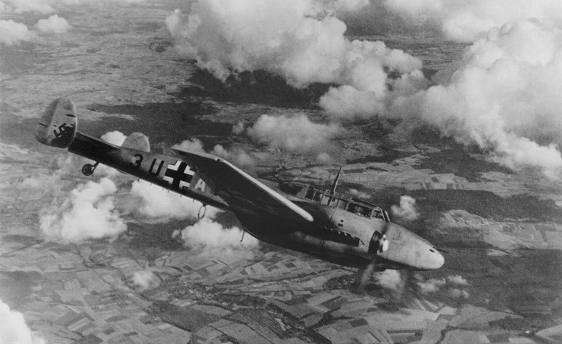 II wojna światowa. Niemiecki samolot nad Polską