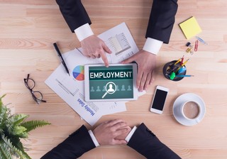 Dentons doradzał Grupie Energetyki Odnawialnej Renewables