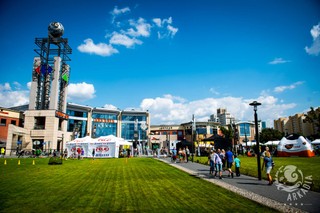 Wystawa plakatów ze zbiorów Muzeum Niepodległości w CH Westfield Arkadia