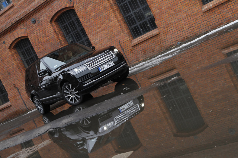 Range Rover 3.0 TDV6 Vogue: kamienica na kołach