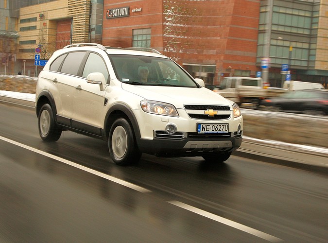 Chevrolet captiva z dwulitrowym 150-konnym turbodieslem