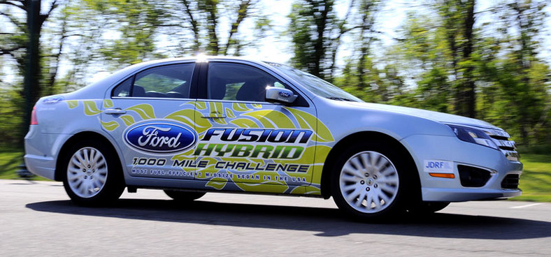 Ford Fusion Hybrid – hybrydowy sedan o rekordowym zasięgu