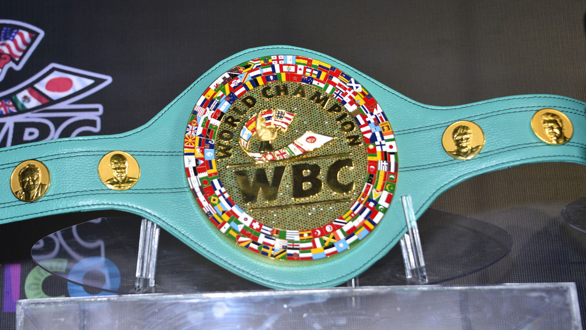 Federacja WBC zaprezentowała we wtorek specjalny pas, który zostanie wręczony 2 maja zwycięzcy bokserskiej "walki wszech czasów" pomiędzy Floydem Mayweatherem Jr (47-0, 26 KO) i Mannym Pacquiao (57-5-2, 38 KO).