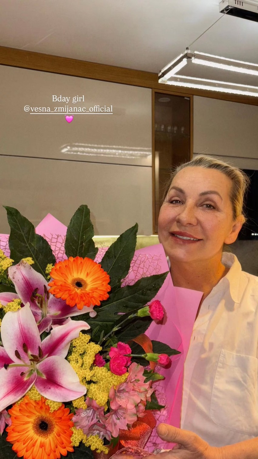 Vesna Zmijanac slavi rođendan