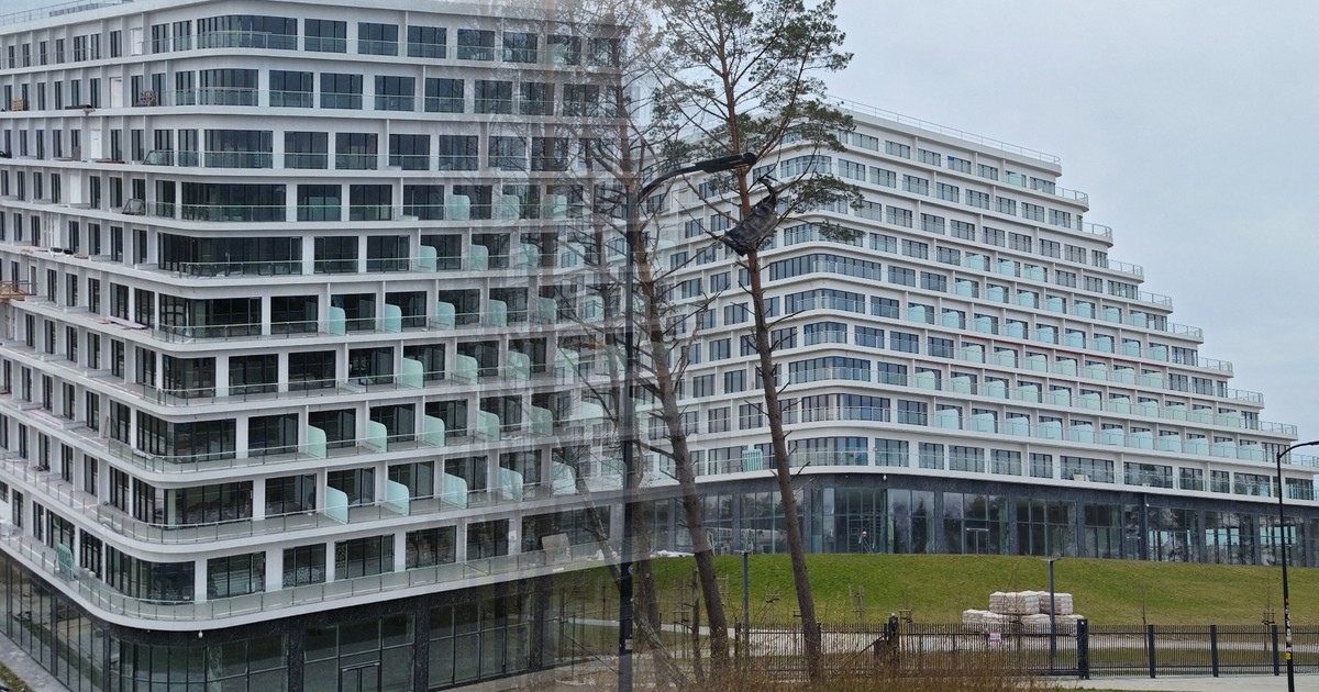 Hotel Gołębiewski w Pobierowie otwiera się 26 czerwca – gigant nad Bałtykiem po latach opóźnień