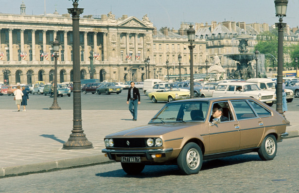 Renault R30 1975 r. fot. materiały prasowe Renault Polska