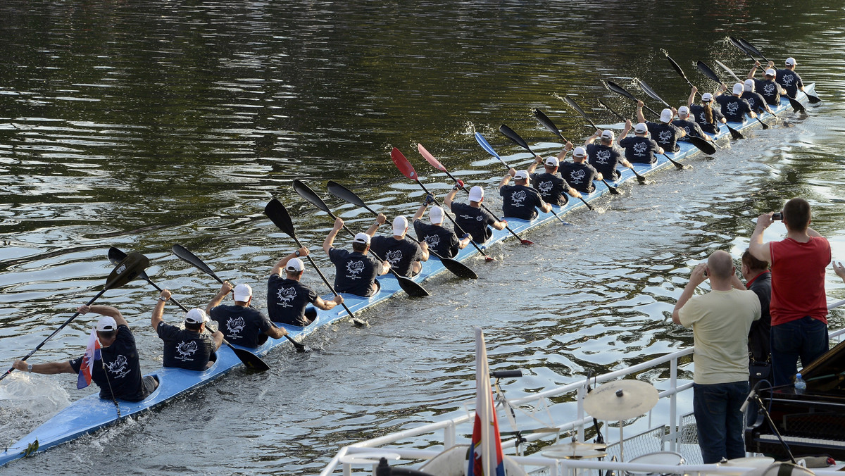 BYDGOSZCZ K-20 NAJDŁUŻSZY KAJAK NA ŚWIECIE