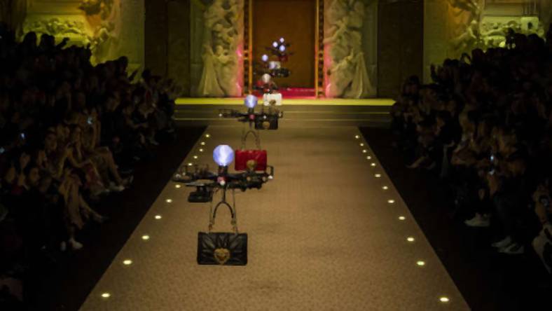 Drony zastąpiły modelki na pokazie Dolce & Gabbana