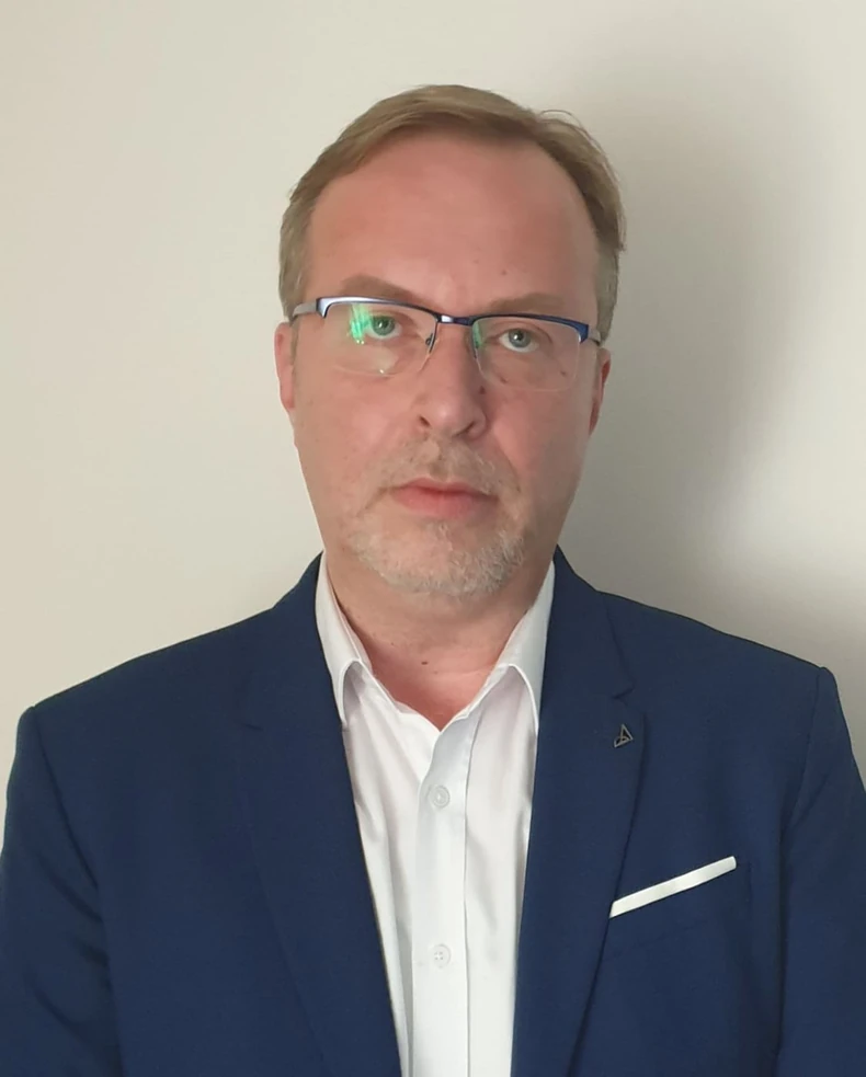 Prof.dr Dragan Stojanović