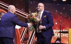 Jarosław Olechowski z Nagrodą Specjalną Mediów Publicznych. "Mówimy prawdę"