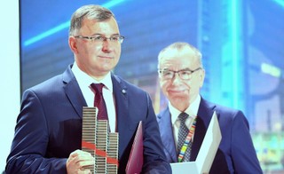 Zbigniew Jagiełło, prezes PKO BP: System bankowy pękł na dwie części [WYWIAD]