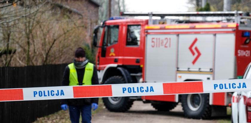 Tragedia w Witaszycach. Z domu wynoszono nieprzytomnych małżonków. Para nie żyje