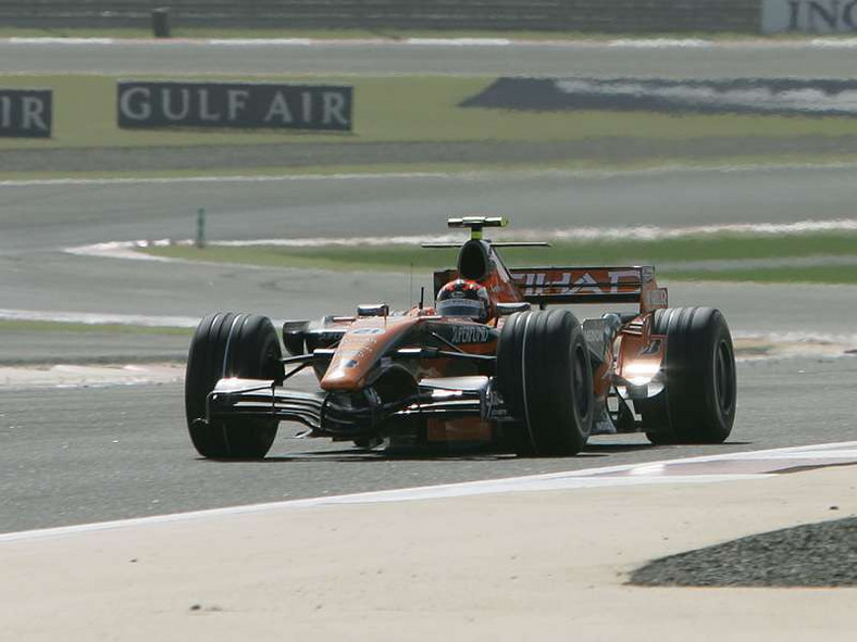 Fotogaleria z Grand Prix Bahrajnu 2007 - 2. część