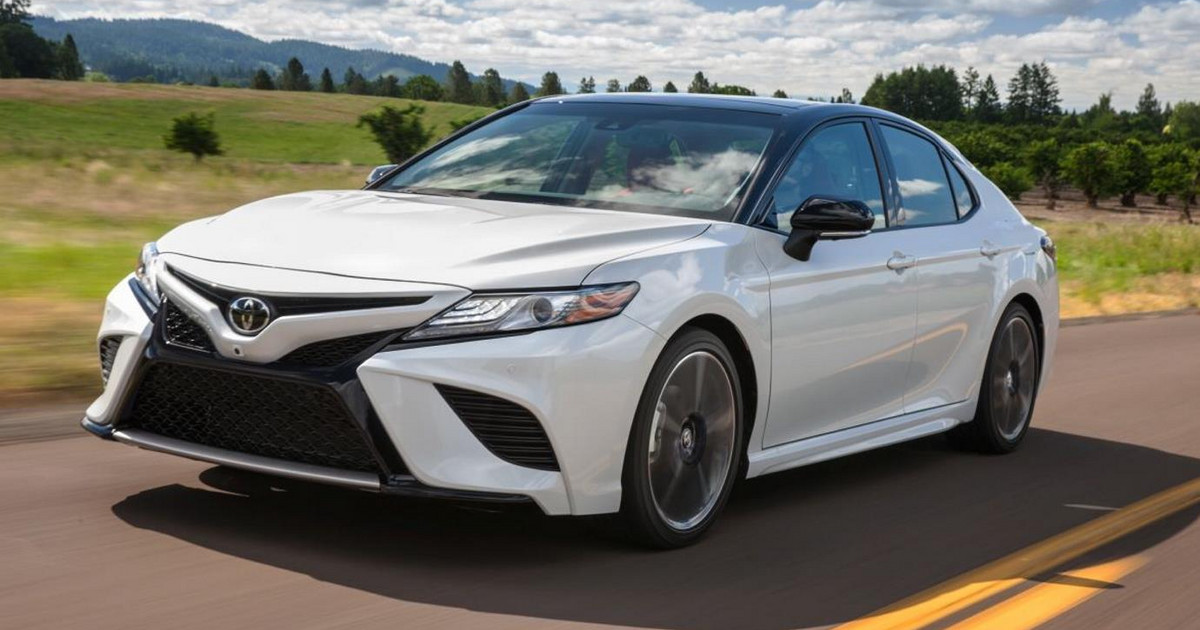 Toyota camry olx