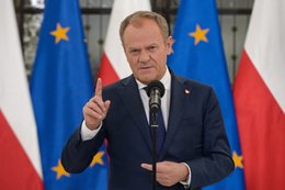 Donald Tusk mówi "nie" decyzji Parlamentu Europejskiego. Chodzi o pakt migracyjny