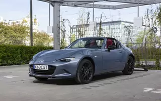 Mazda MX-5 w specjalnej wersji „100”